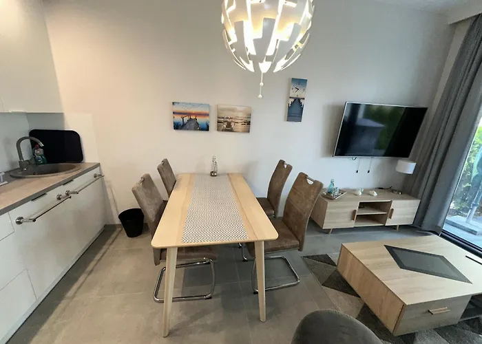 度假居 Beach Apartament Pobierowo 波别罗沃